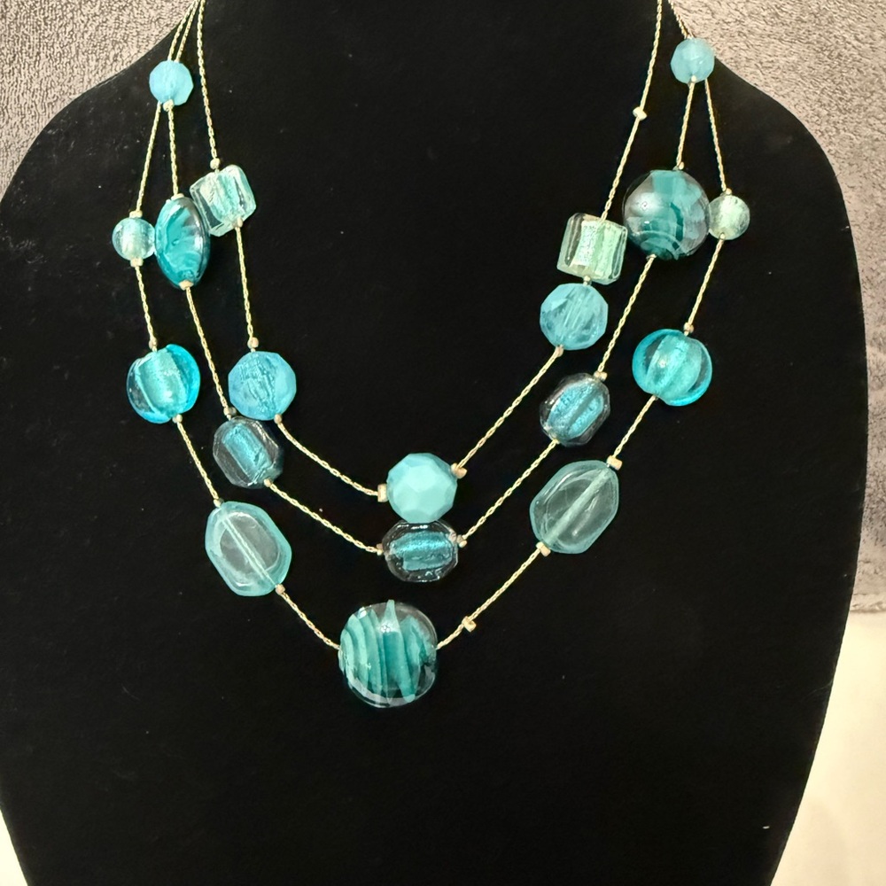 💎Elegant Blue Beaded Necklace